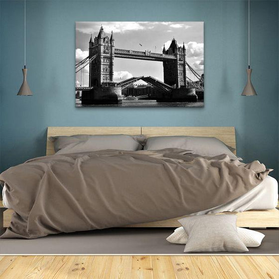 Black & White UK Tower Bridge Canvas Wall Art Bedroom