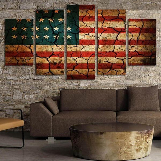 Outdoor American Flag Wall Art Idea